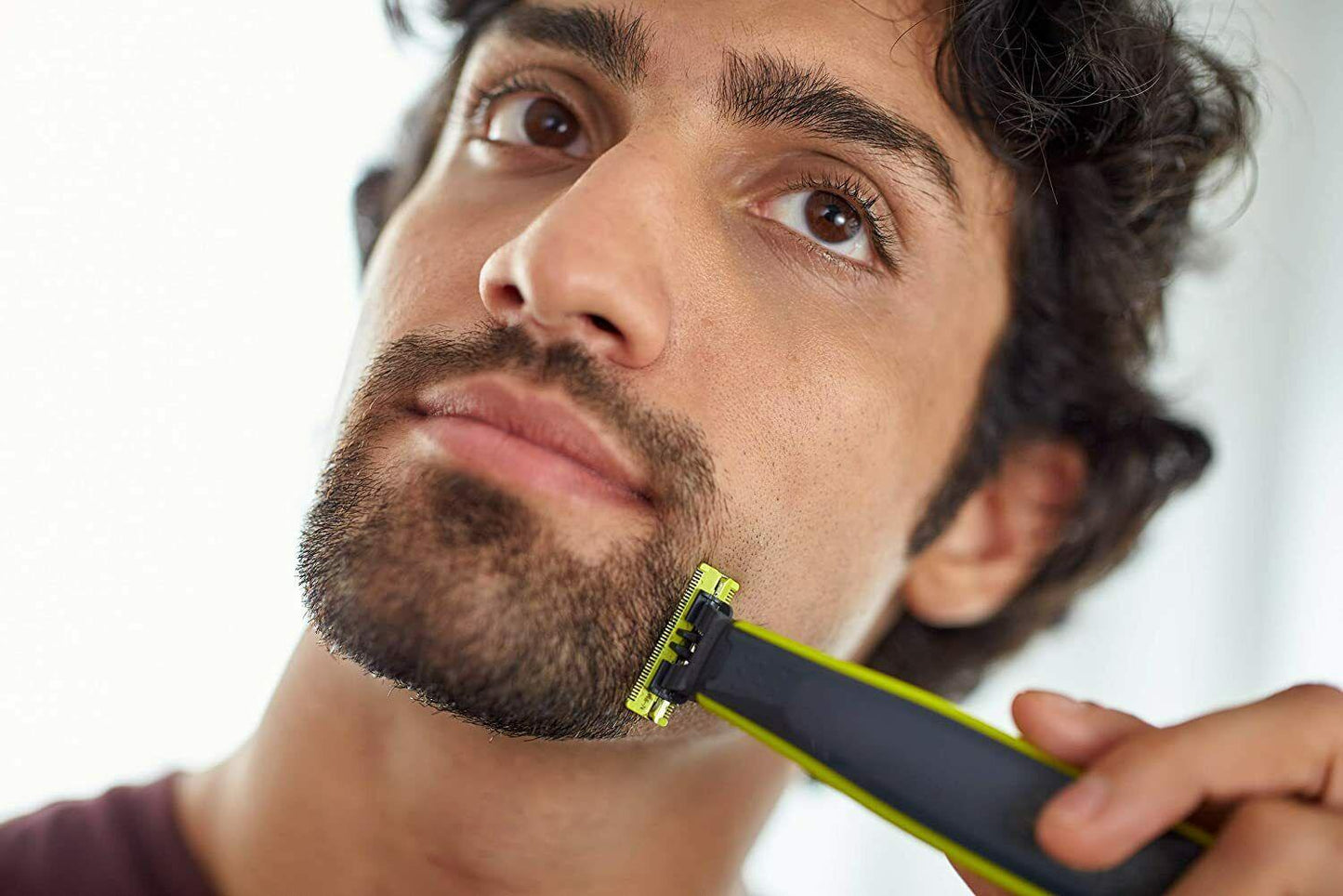 Philips Oneblade QP2520/65 - Trimmer Beard With 3 Combs And Cover Of Travel