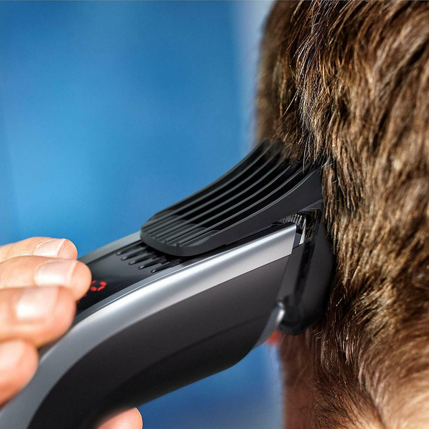 Philips HC7460/15 - Trimmer With Blades Of Stainless Steel, 3 Combs