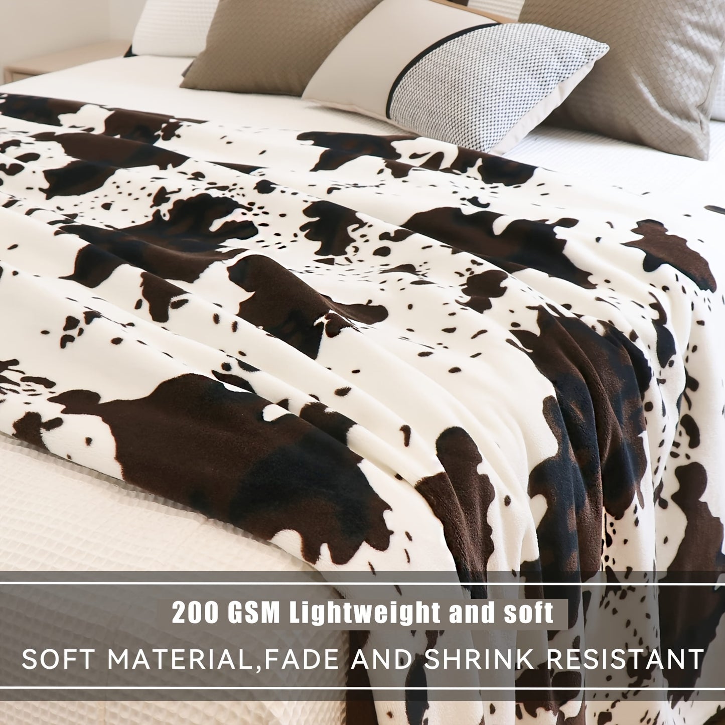 1pc Soft and Warm Cow Print Blanket - Plush Fleece Flannel Throw for All-Season Comfort - Perfect for Daughters, Adults, Students, and Teens