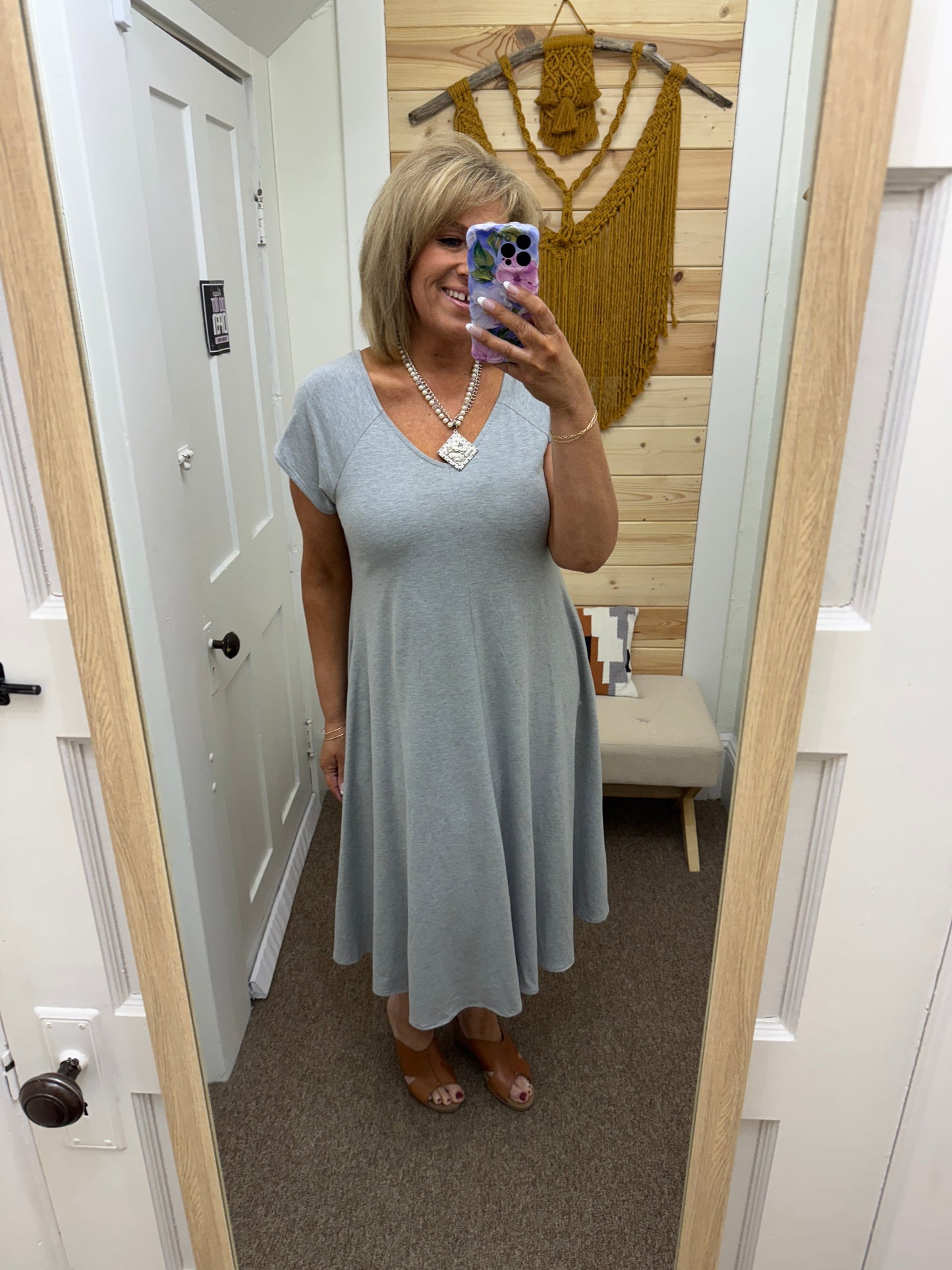 Wide V Midi Dress in Heather Grey (REG)