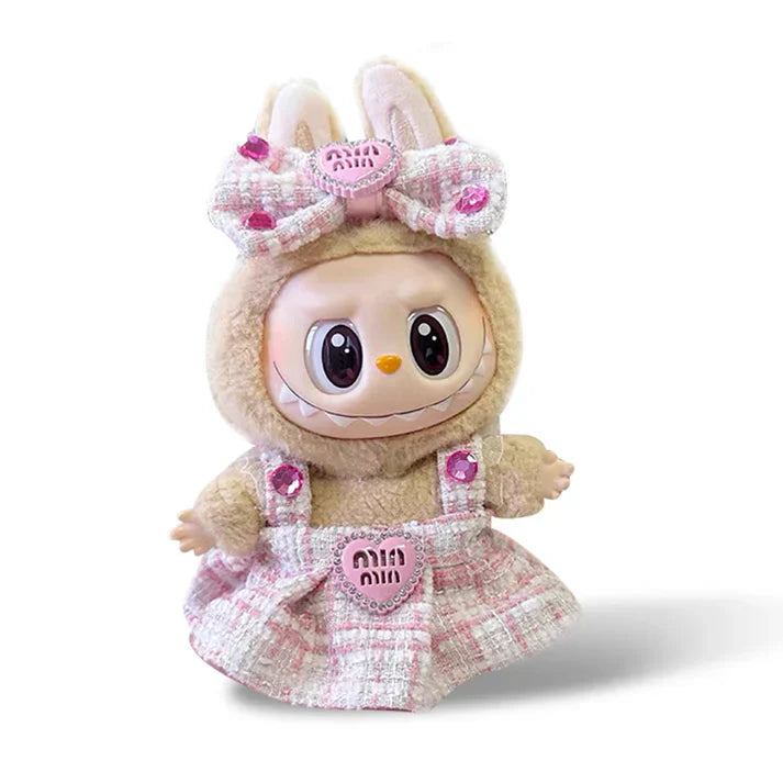 LabubuMania – Outfit MM Pink (Labubu incluso)